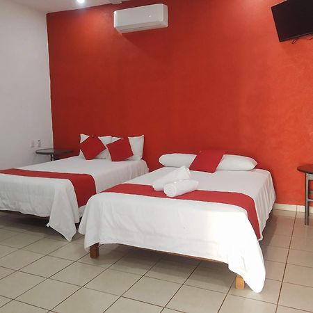 Hotel Y Bungalows Bugambilias San Patricio Eksteriør billede